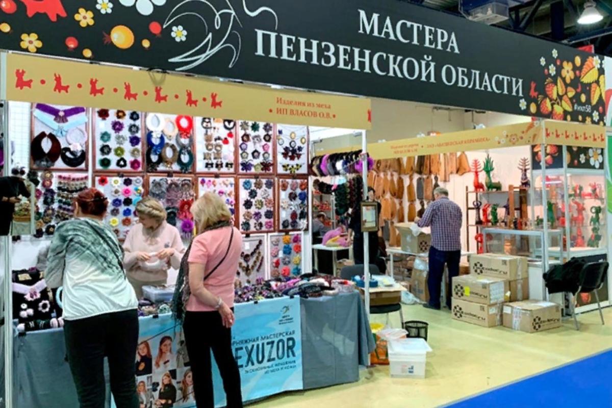 Penza Artisans Presented Works at Folk Crafts Exhibition in Moscow